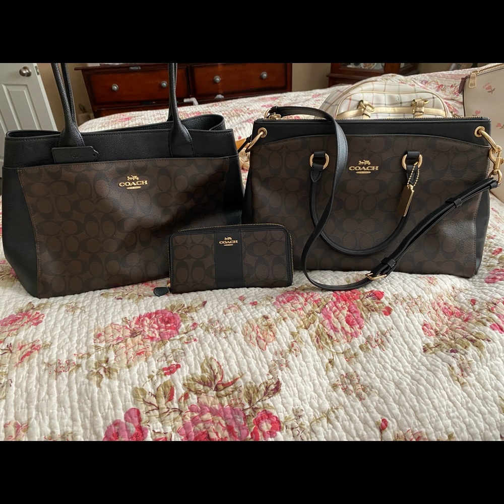 Coach Purse & Wallet